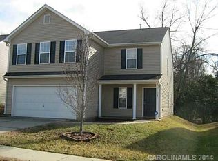 5001 Autumn Oaks Dr, Charlotte, NC 28269