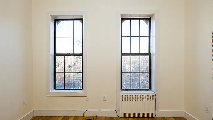 Rented by Nooklyn NYC LLC | media 11