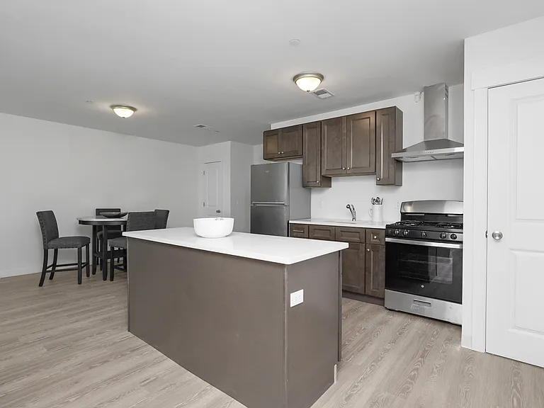 20 Scarboro Ave — Photo 13