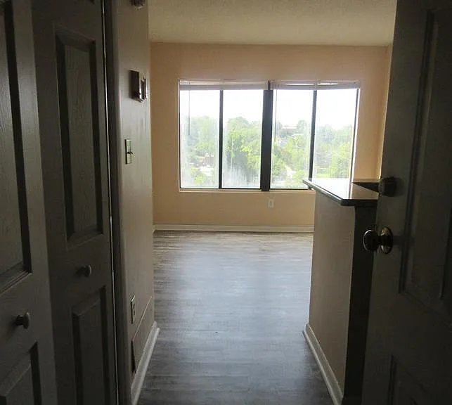1600 Park Cir #917 — Photo 3