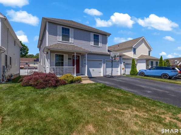 104 Benjamin Court #104, Windsor, CT 06095