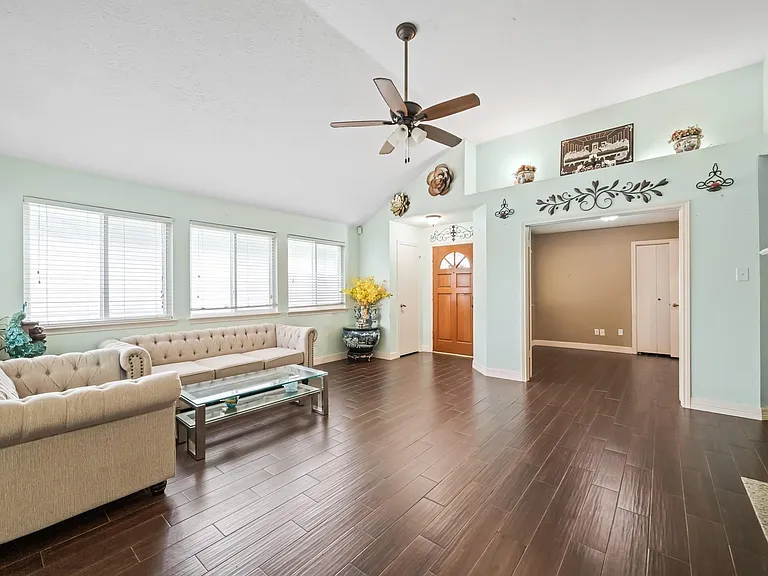 16170 Golden Sands Dr — Photo 6