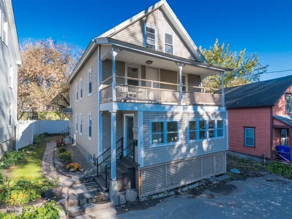 17 Carpenters Ln, Greenfield, MA 01301