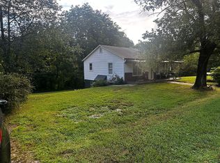 3337 Rocky Rd, Lenoir, NC 28645