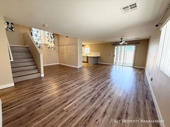 2nd image of 2613 Pinerock St