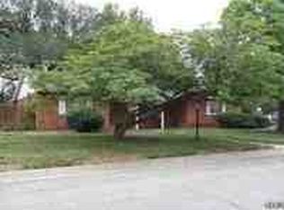 2600 Derenda Dr, Hutchinson, KS 67502