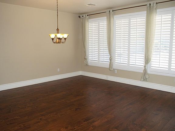 4th image of 521 Fynn Valley Dr