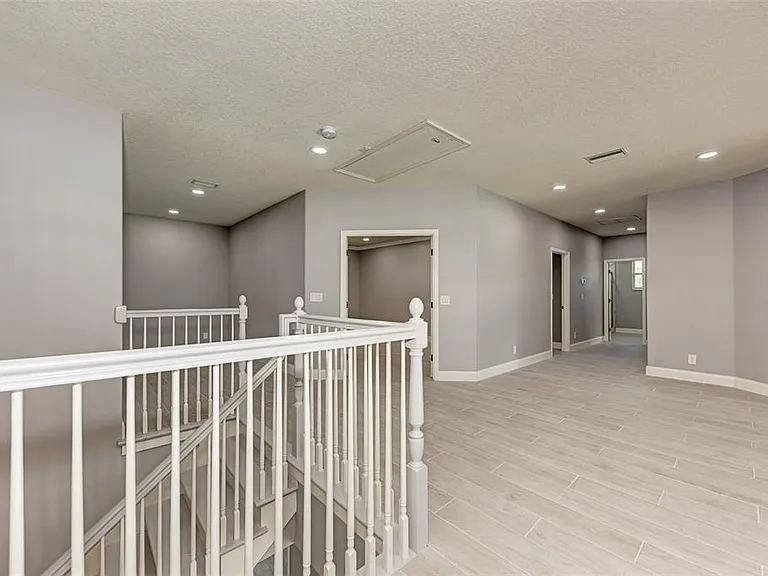1648 Bayshore Dr — Photo 24