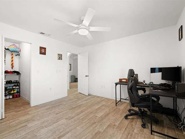 8933 Manor Loop #204 — Photo 25