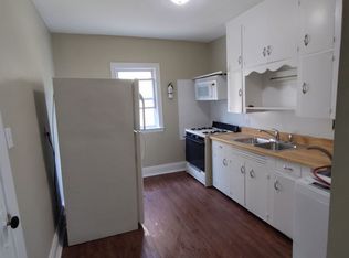 811 W Franklin St APT B, Elkhart, IN 46516