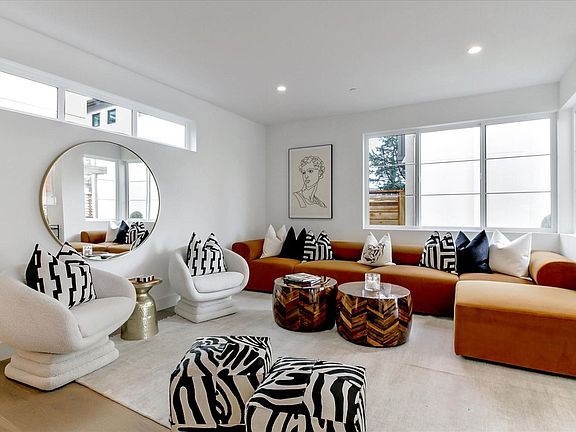 Bright sunny family room with large windows
Photos are of model home. Bungalow will be unfurnished