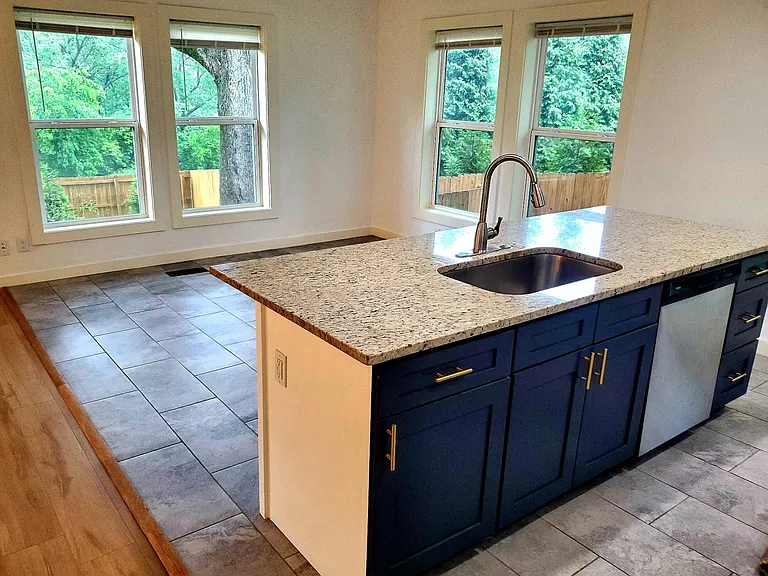 3 Lulworth Ln — Photo 5