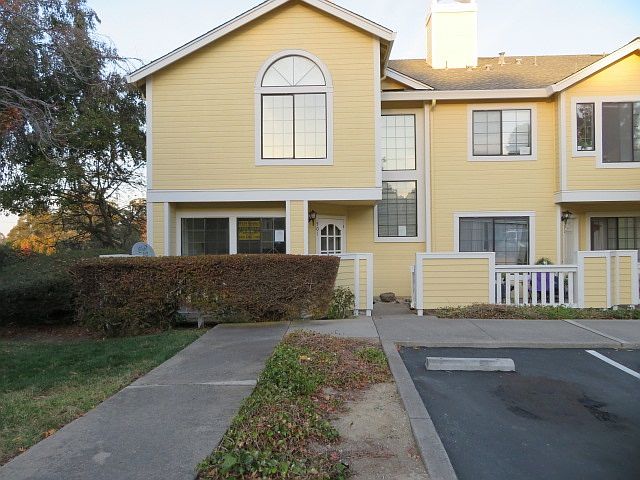 1st image of 501 Devonwood