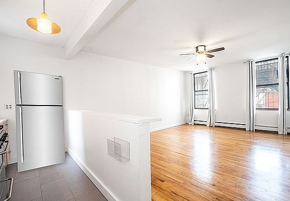 3rd image of 280 E 7th St APT 2