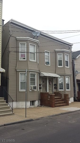 1st image of 137-139 THOMAS ST