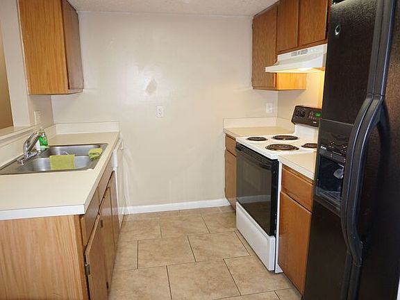 3rd image of 8529 Windypine Ln