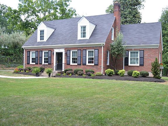 2nd image of 102 Leftwich St