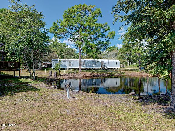 3rd image of 2742 Flamingo Drive SW