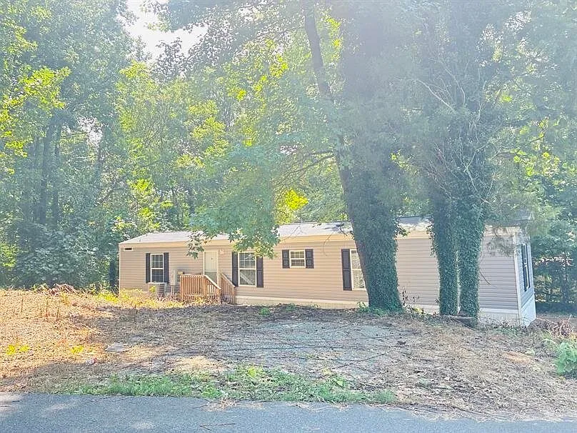 754 Skylark Home 35 — Photo 2