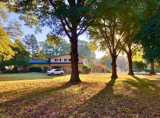 544 Peterson Lake Rd, Collierville, TN 38017