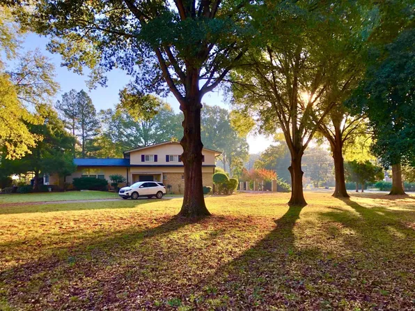 544 Peterson Lake Rd, Collierville, TN 38017
