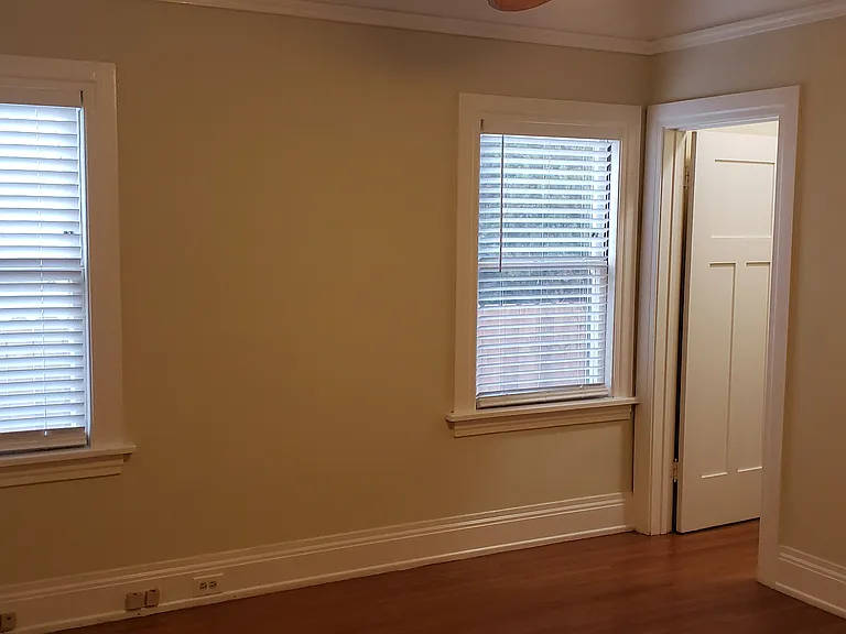 Large bedroom #2