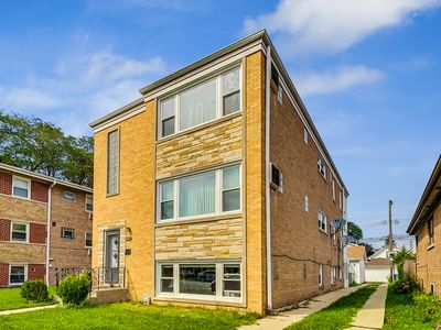 5817 N Elston Ave, Chicago, IL, 60646