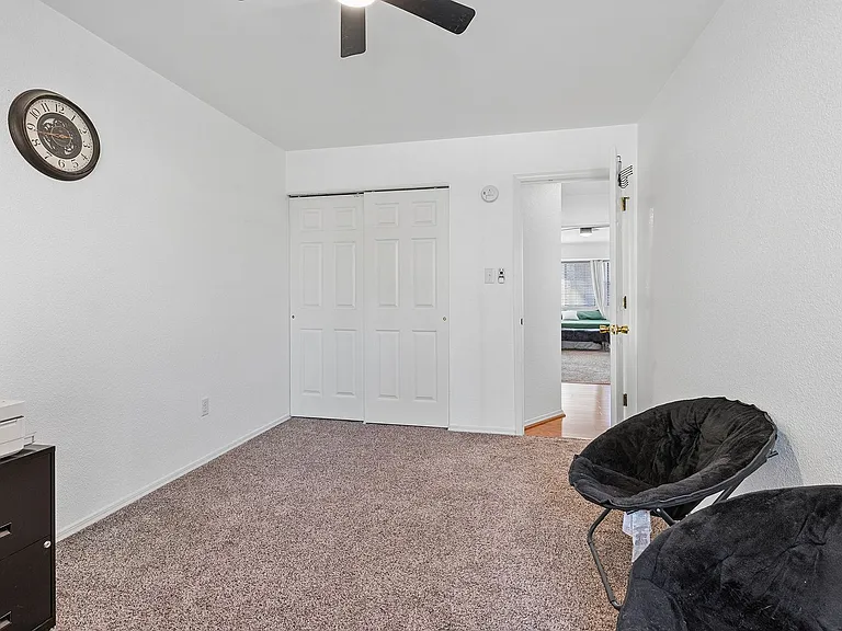 604 Venus Ave — Photo 21