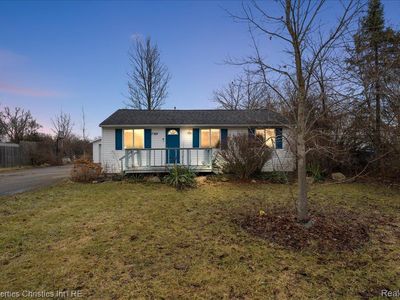 7387 Lawrence St, Grand Blanc, MI, 48439