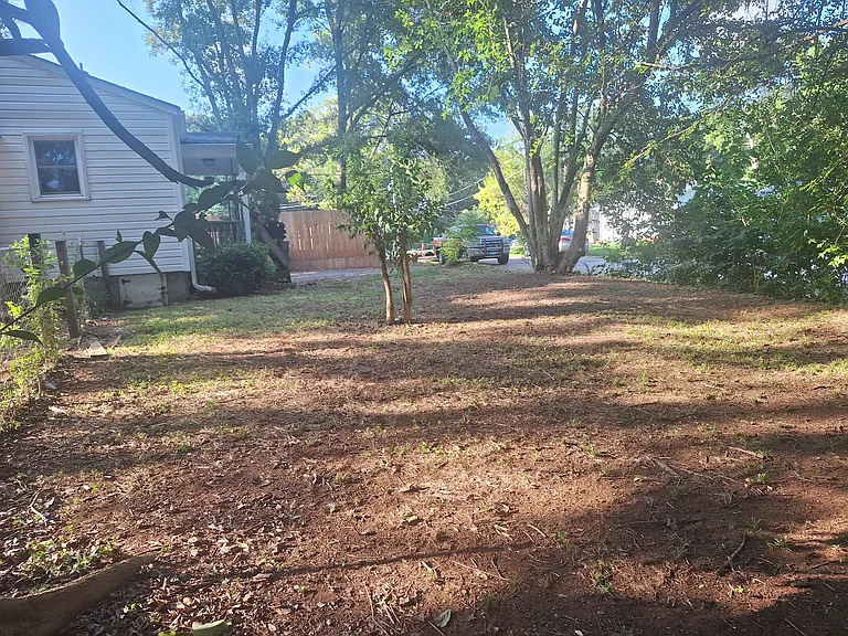 535 Pearl St — Photo 18
