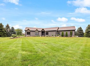 41W022 Chippewa Pass, Elgin, IL 60124