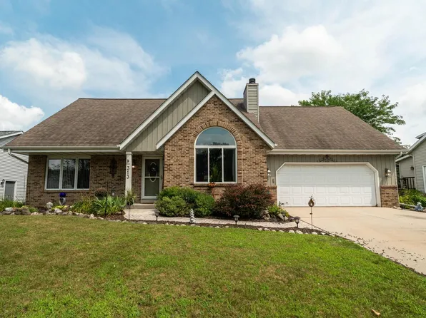 313 Gorman WAY, West Bend, WI 53095
