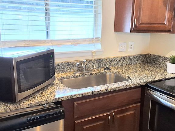3rd image of 4205 S Semoran Blvd APT 6