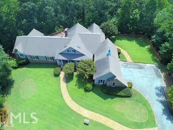 5780 Punkintown Rd, Douglasville, GA 30135