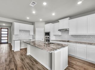 81 Yosemite Trl, Valley View, TX 76272