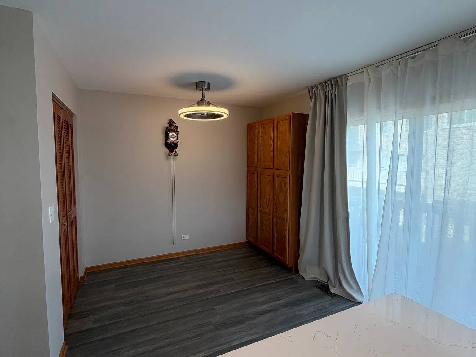 3 bed, 2.5 bath, 1900 sqft, $2,750 — Photo 3