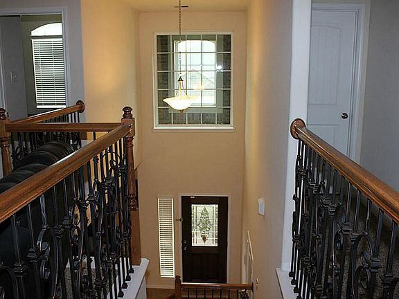 3rd image of 24906 Clover Ranch Dr