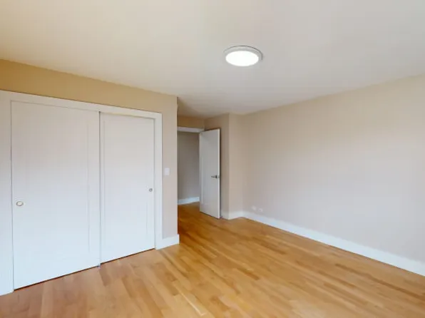 310 Greenwich St APT 35F, New York, NY 10013