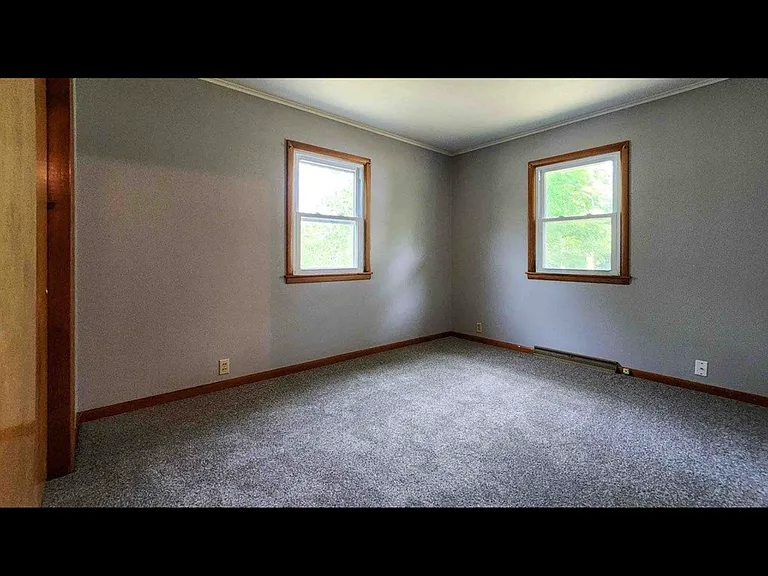 11 Leisure Dr — Photo 7