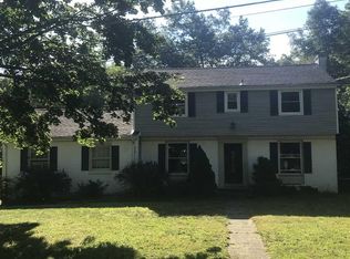 75 Westwood Ave, Ellenville, NY 12428