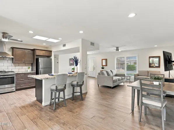 10011 W PRAIRIE HILLS Circle, Sun City, AZ 85351