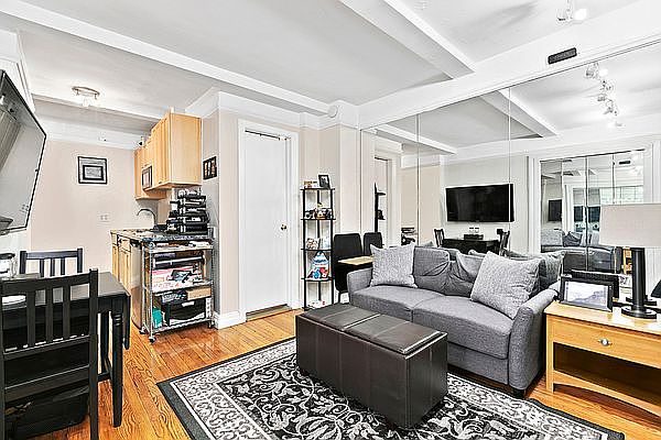 1st image of 314 E 41st St #308A