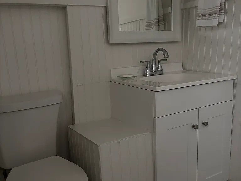 Full master bathroom