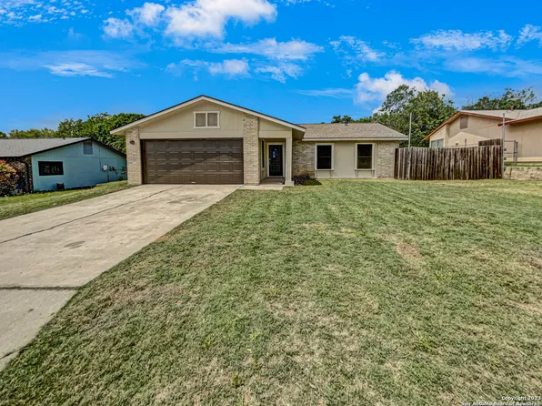 1027 FLOWER FRST, San Antonio, TX 78245