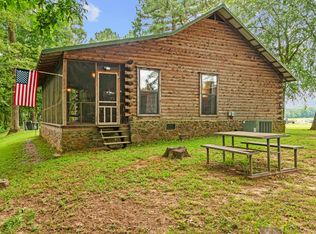 8 Iveon Clay Rd, Pangburn, AR 72121