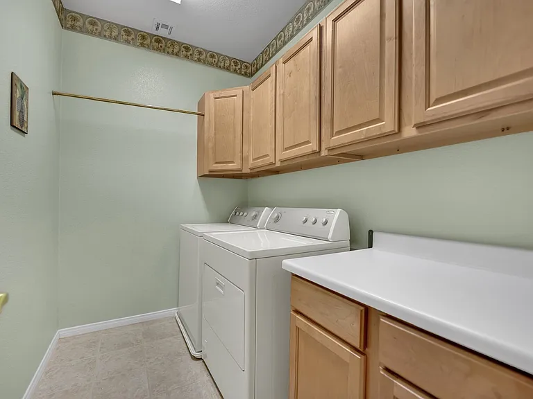 875 Chaste Ct — Photo 38