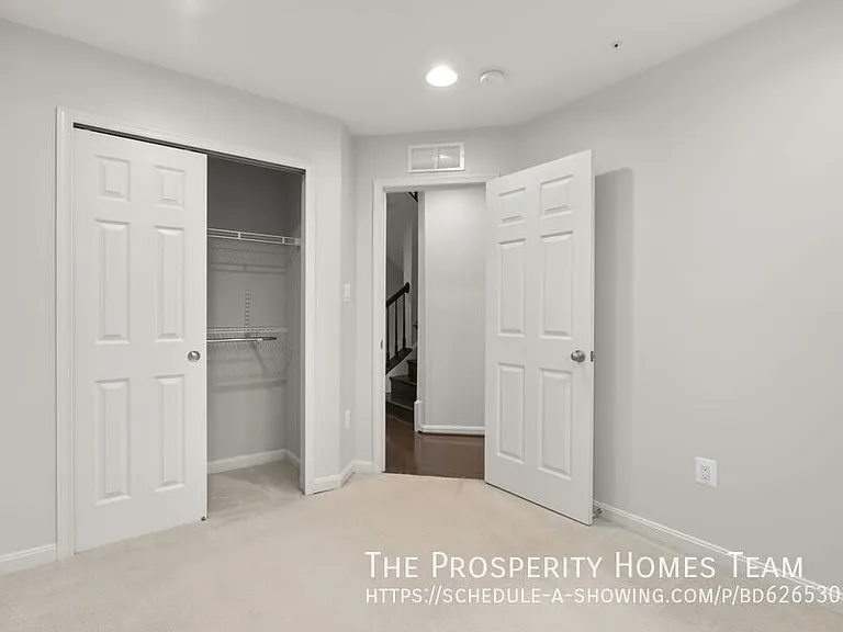 7207 Barry Ln — Photo 22