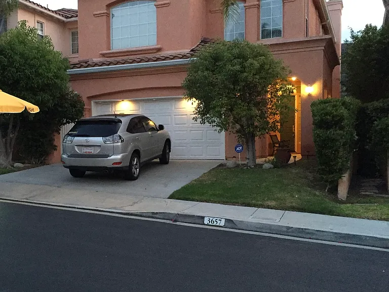 3657 Calle Jazmin — Photo 2