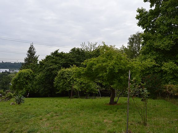 3rd image of 10454 Desmoines Memorial Drive South