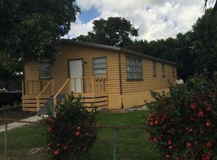 429 S Cocoanut Rd, Pahokee, FL 33476